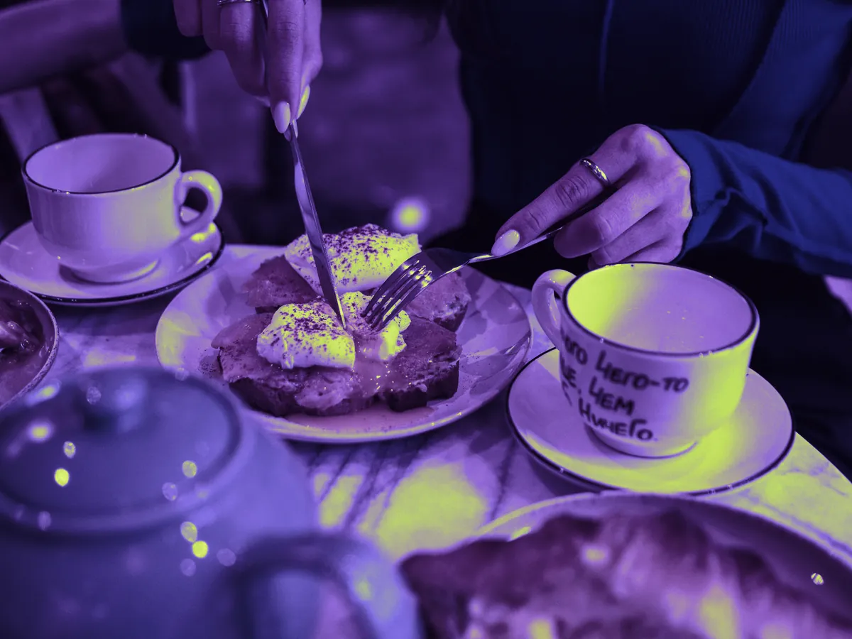 Doručak servirano na stolu restorana